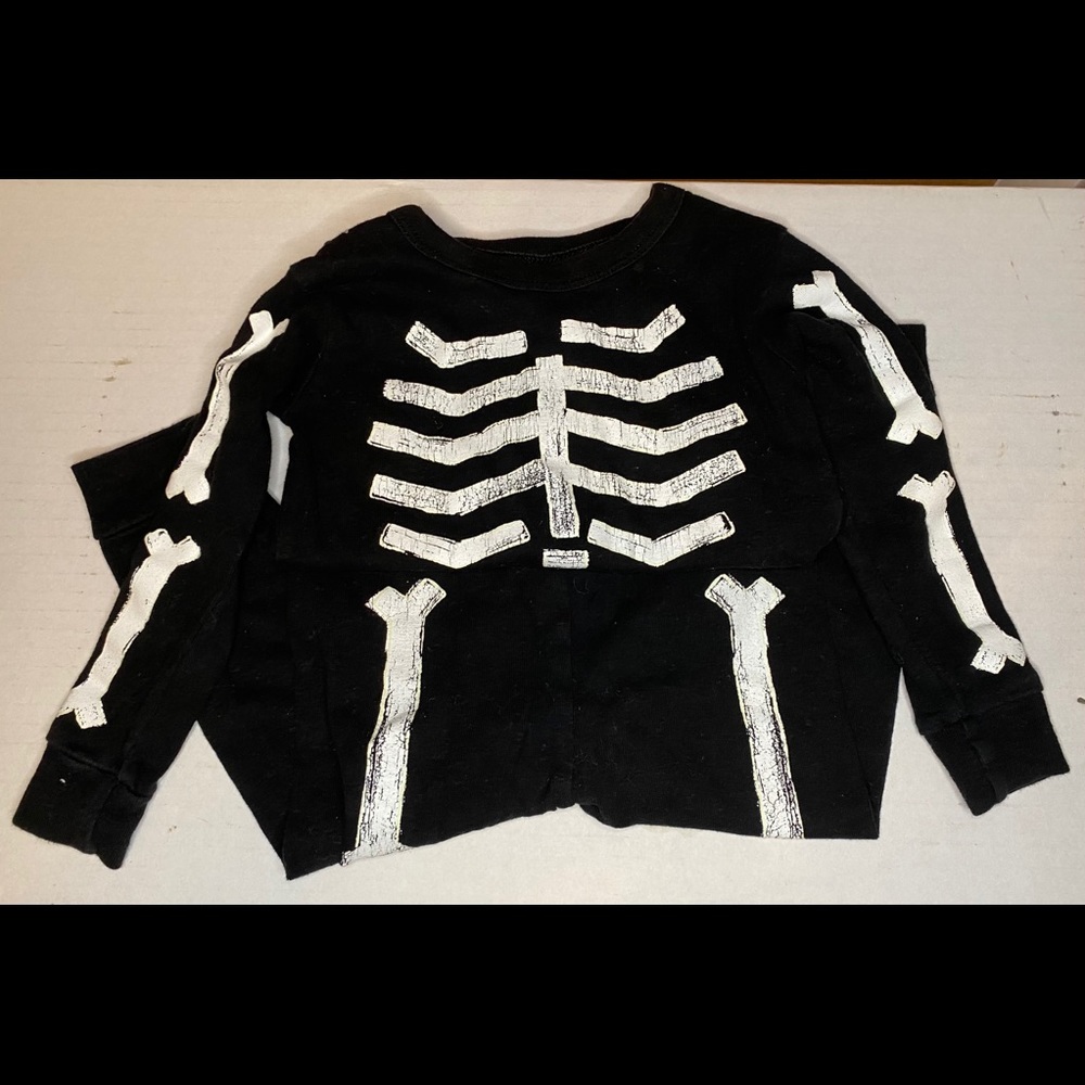 Unisex glow in the dark skeleton Halloween pajamas